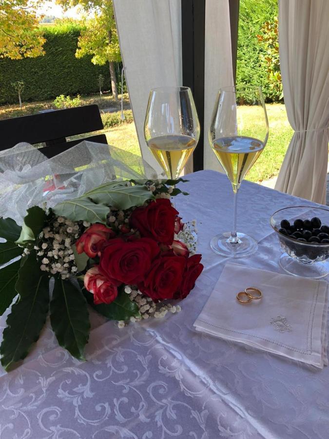 Suite Villa Aurelj Бароло Екстер'єр фото