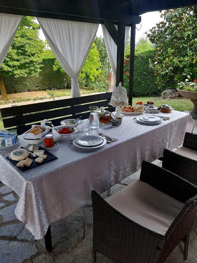 Suite Villa Aurelj Бароло Екстер'єр фото