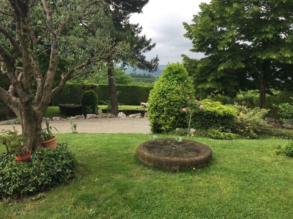 Suite Villa Aurelj Бароло Екстер'єр фото